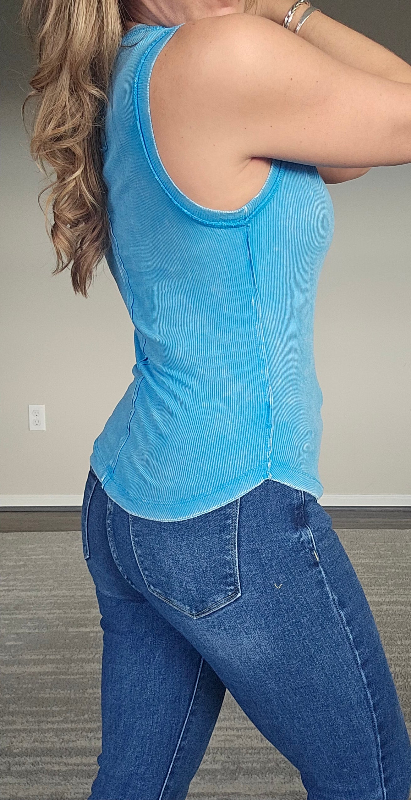 Ribbed Tank