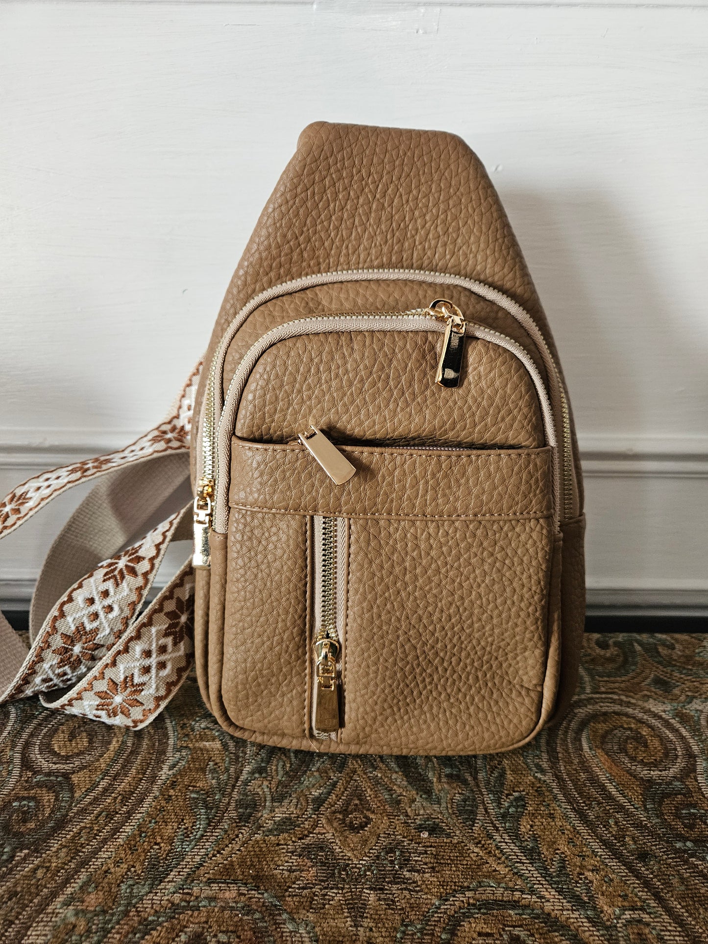 Zeanna Crossbody Bag